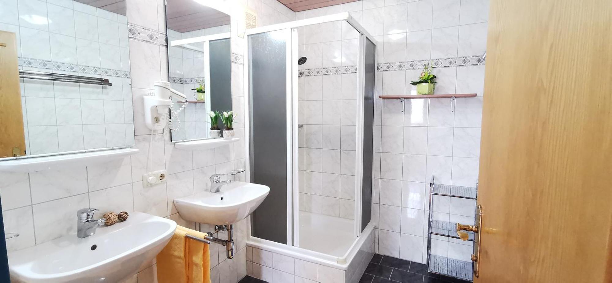 Appartements Mary Inklusive Tauern-Spa Kaprun Eksteriør bilde